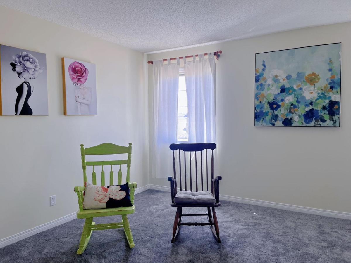 Calgary Mountain Gorgeous Single House Close Airport & Free Parking Daire Dış mekan fotoğraf